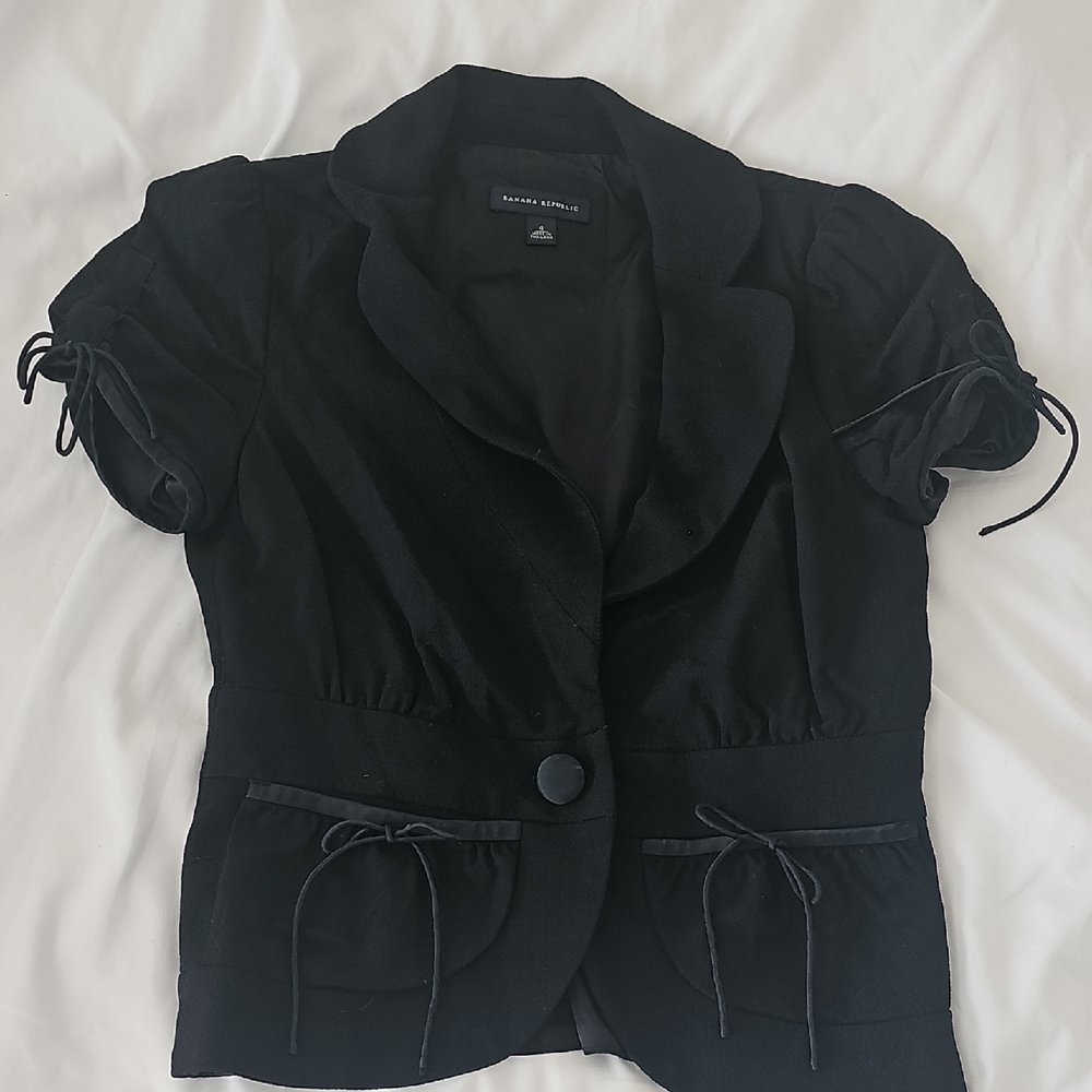 Banana Republic Black Short-Sleeve Single-Button Blazer